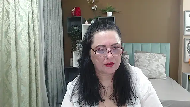 ValerieSmithsx online show from 05/20/26, 05:59