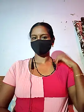 Snapshot of madhushree143 chatting on 06/29/26, 11:54 madhushree143 online show from 06/29/26, 11:54