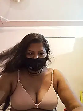 Miss kirtii online show from 05/20/26, 04:53