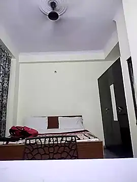 Miss kirtii online show from 05/19/26, 06:31
