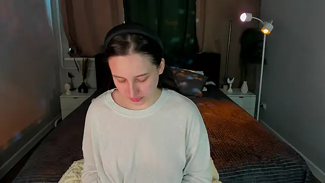Snapshot of Elizabet_Colllins chatting on 06/21/26, 01:11 Elizabet Colllins online show from 06/21/26, 01:11