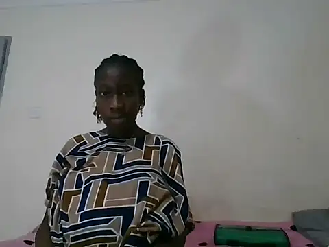 prettyglowing online show from 06/03/26, 05:41