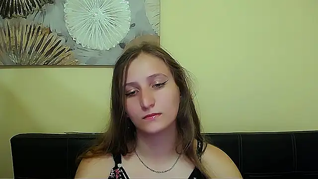 Jenny smille  online show from 06/18/26, 08:13