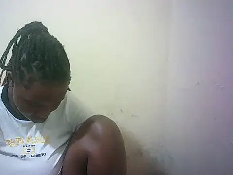 Snapshot of Irresistibleprincess02 chatting on 06/23/26, 08:23 Irresistibleprincess02 online show from 06/23/26, 08:23