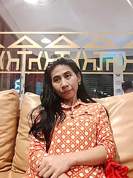 Snapshot of Alisaa0716 chatting on 07/19/26, 01:52 Alisaa0716 online show from 07/19/26, 01:52