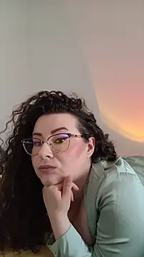 Snapshot of Elissa_Floyd__ chatting on 06/27/26, 05:24 Elissa Floyd online show from 06/27/26, 05:24