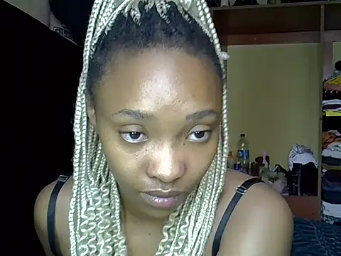 pretty jazminee1 online show from 05/30/26, 06:20