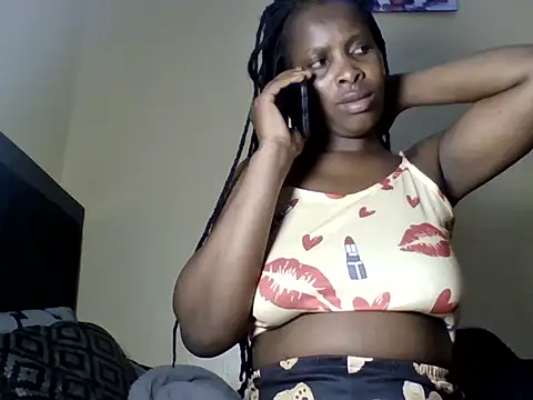 Snapshot of camila_lorah chatting on 07/09/26, 08:19 camila lorah online show from 07/09/26, 08:19