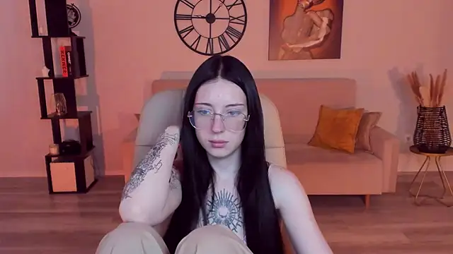 Snapshot of AlexisBliss chatting on 07/07/26, 06:47 AlexisBliss online show from 07/07/26, 06:47