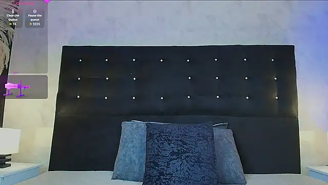 Snapshot of Zlatna_Oficial chatting on 07/14/26, 10:49 Zlatna Oficial online show from 07/14/26, 10:49