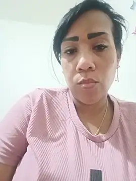 OliviaWilliamm online show from 06/30/26, 12:21