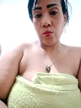 OliviaWilliamm online show from 06/21/26, 03:29