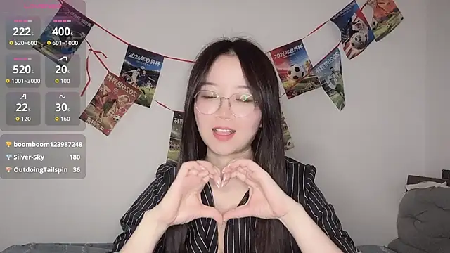 Snapshot of 77-Vicky chatting on 06/29/26, 10:15 77-Vicky online show from 06/29/26, 10:15
