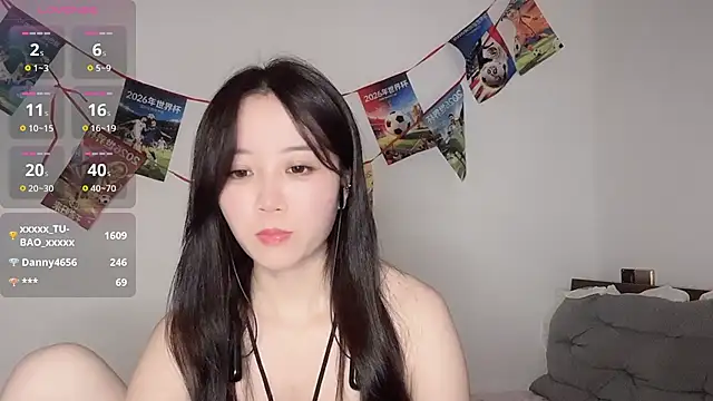 Snapshot of 77-Vicky chatting on 07/06/26, 04:20 77-Vicky online show from 07/06/26, 04:20