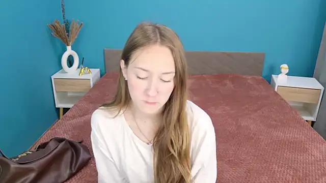 Calista Everleig online show from 06/03/26, 05:41