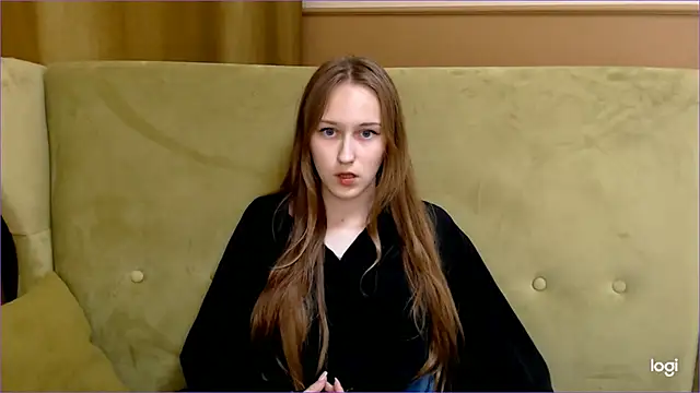 Snapshot of Calista_Everleig chatting on 05/20/26, 10:12 Calista Everleig online show from 05/20/26, 10:12