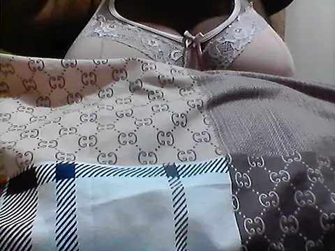 Pretty sandrah online show from 06/09/26, 07:15