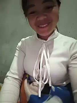 Snapshot of Emma-sin chatting on 06/10/26, 03:08 Emma-sin online show from 06/10/26, 03:08