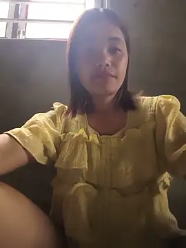Snapshot of Emma-sin chatting on 06/04/26, 01:21 Emma-sin online show from 06/04/26, 01:21