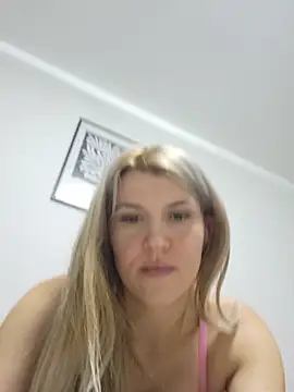 HotBlondie69 online show from 07/24/26, 06:04
