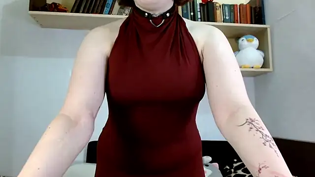 Snapshot of Oriana_secret chatting on 06/28/26, 04:19 Oriana secret online show from 06/28/26, 04:19