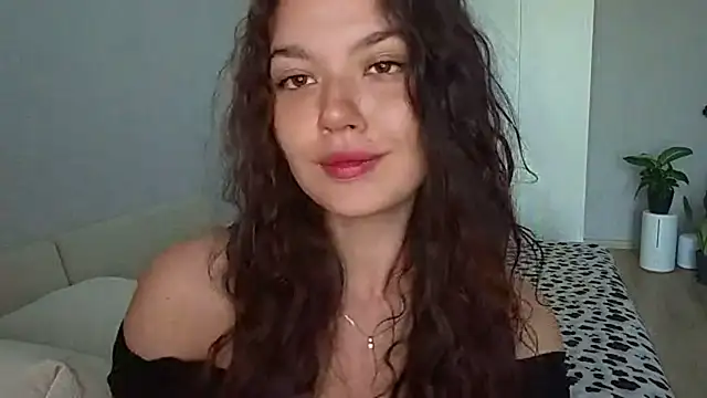 Snapshot of Vicki_queen chatting on 07/16/26, 05:15 Vicki queen online show from 07/16/26, 05:15