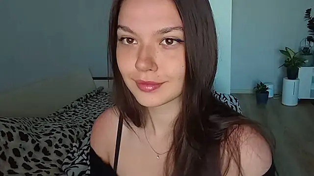 Snapshot of Vicki_queen chatting on 06/16/26, 05:07 Vicki queen online show from 06/16/26, 05:07