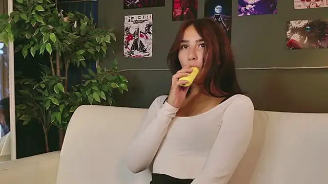 Baby Miira online show from 07/10/26, 01:00