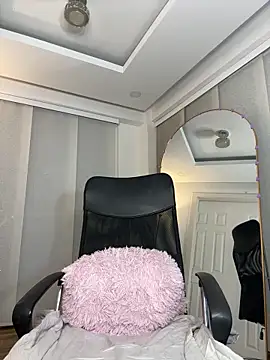 nicollett online show from 05/24/26, 11:48
