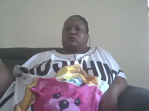 fat ebonyqueen online show from 07/12/26, 09:43