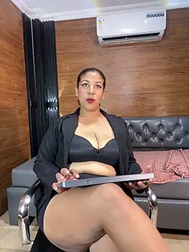 Alexia Lerner online show from 05/21/26, 07:55