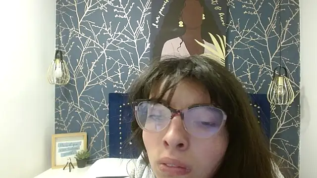 Snapshot of Allyshon_ chatting on 05/30/26, 08:25 Allyshon online show from 05/30/26, 08:25