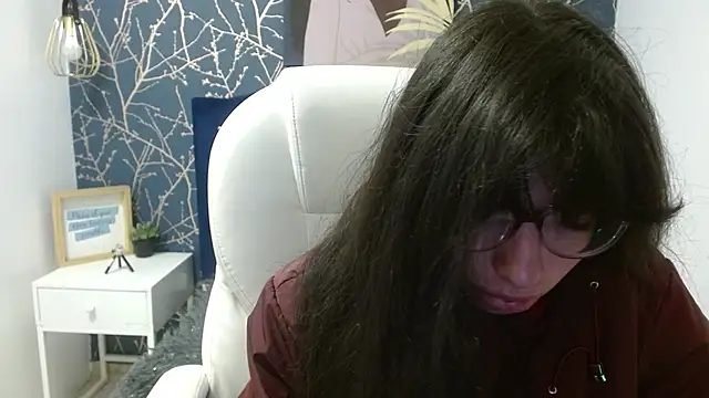 Snapshot of Allyshon_ chatting on 06/10/26, 07:59 Allyshon online show from 06/10/26, 07:59