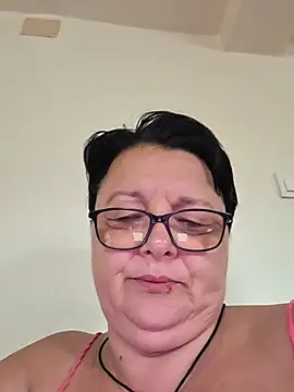 Snapshot of Diana_Diafan chatting on 07/13/26, 06:02 Diana Diafan online show from 07/13/26, 06:02