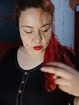 Snapshot of bruja_sscarlata chatting on 06/16/26, 06:19 bruja sscarlata online show from 06/16/26, 06:19