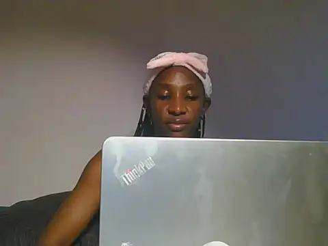 Snapshot of Hornycammy23 chatting on 06/25/26, 07:46 Hornycammy23 online show from 06/25/26, 07:46
