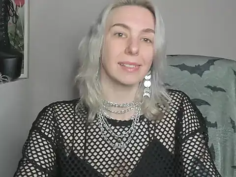 Snapshot of velvetanne chatting on 07/10/26, 07:08 velvetanne online show from 07/10/26, 07:08