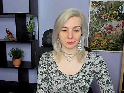 velvetanne online show from 05/20/26, 06:21