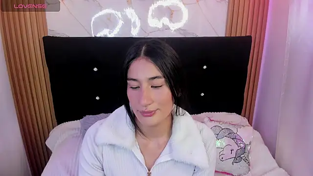 Sara Sweet03 online show from 05/19/26, 06:04