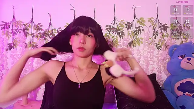 nathalya summer  online show from 06/15/26, 01:39