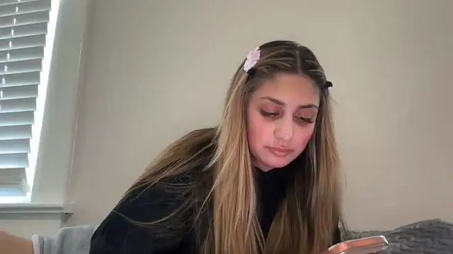 Badbihdani18 online show from 06/06/26, 02:06