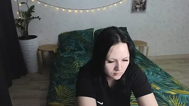 Snapshot of Tori_cute chatting on 06/21/26, 02:39 Tori cute online show from 06/21/26, 02:39