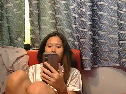 petiteasian pinaygirl online show from 06/05/26, 07:03