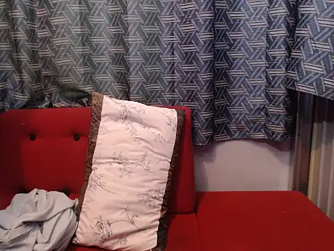petiteasian pinaygirl online show from 07/05/26, 12:37