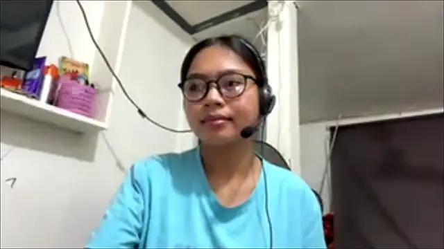 SalleyRoloff online show from 06/02/26, 02:17