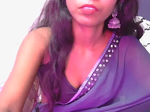 Snapshot of iliyana-20 chatting on 06/05/26, 04:06 iliyana-20 online show from 06/05/26, 04:06