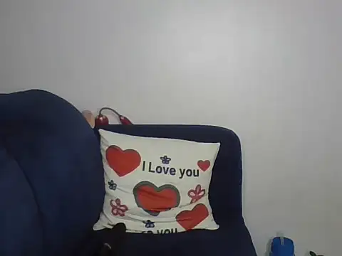 Snapshot of Kinky_Sexy chatting on 06/13/26, 04:38 Kinky Sexy online show from 06/13/26, 04:38