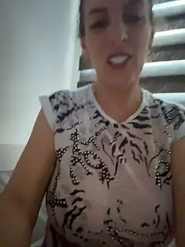 Hot-Milf4U online show from 06/21/26, 05:52