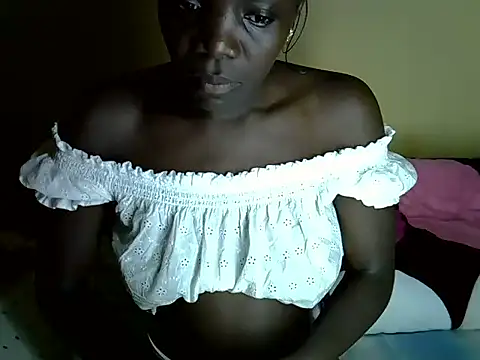 Snapshot of Sexybaby010 chatting on 06/29/26, 12:05 Sexybaby010 online show from 06/29/26, 12:05