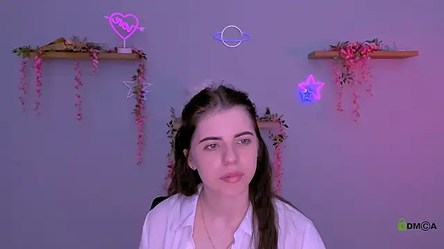 lyra desire online show from 05/22/26, 10:13